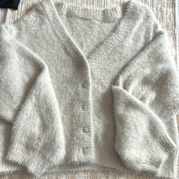 White cardigan - Picture 3 of 3